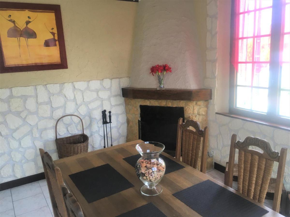 La Cle Des Champs Villa Longueval Luaran gambar