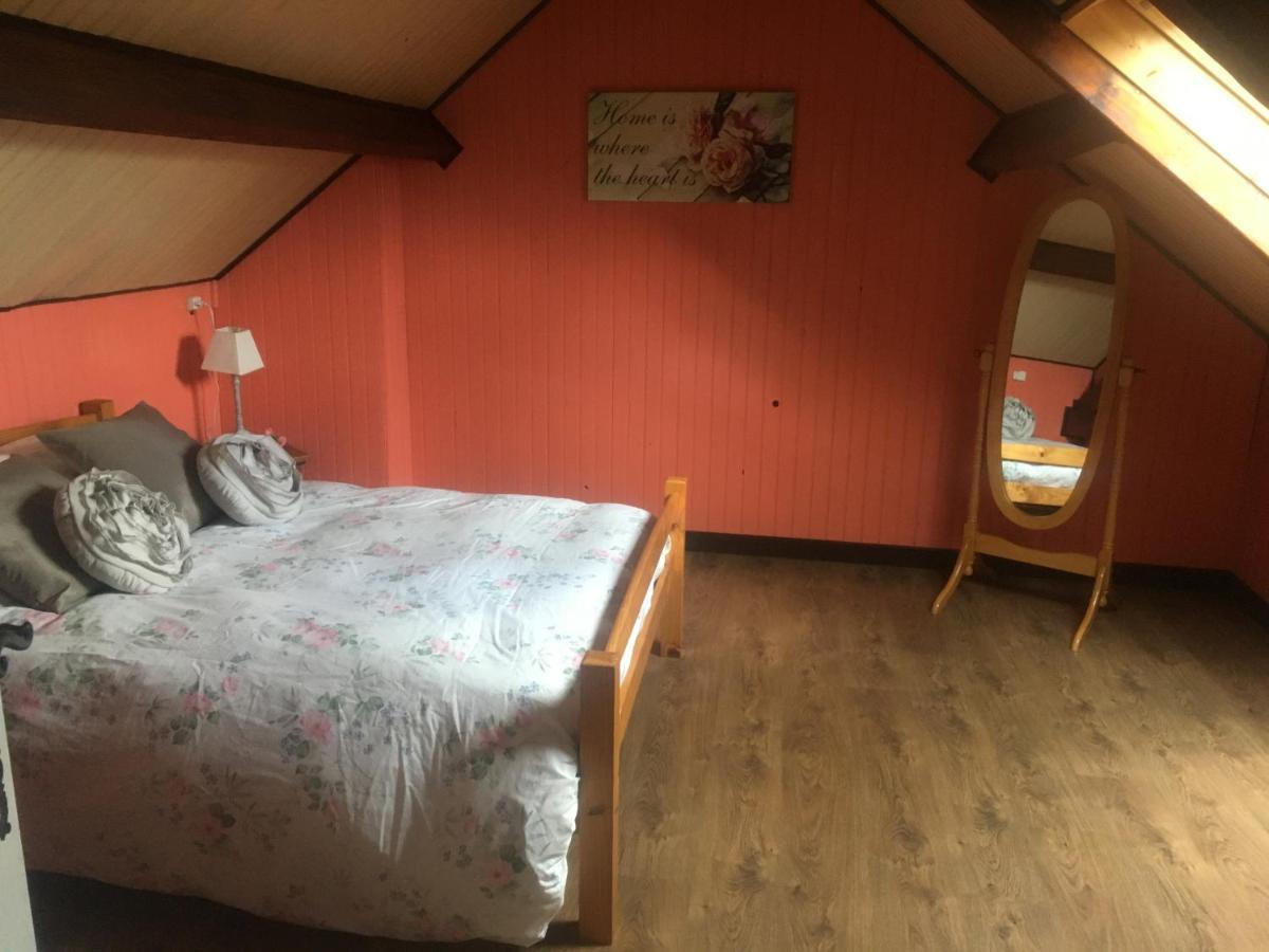 La Cle Des Champs Villa Longueval Luaran gambar