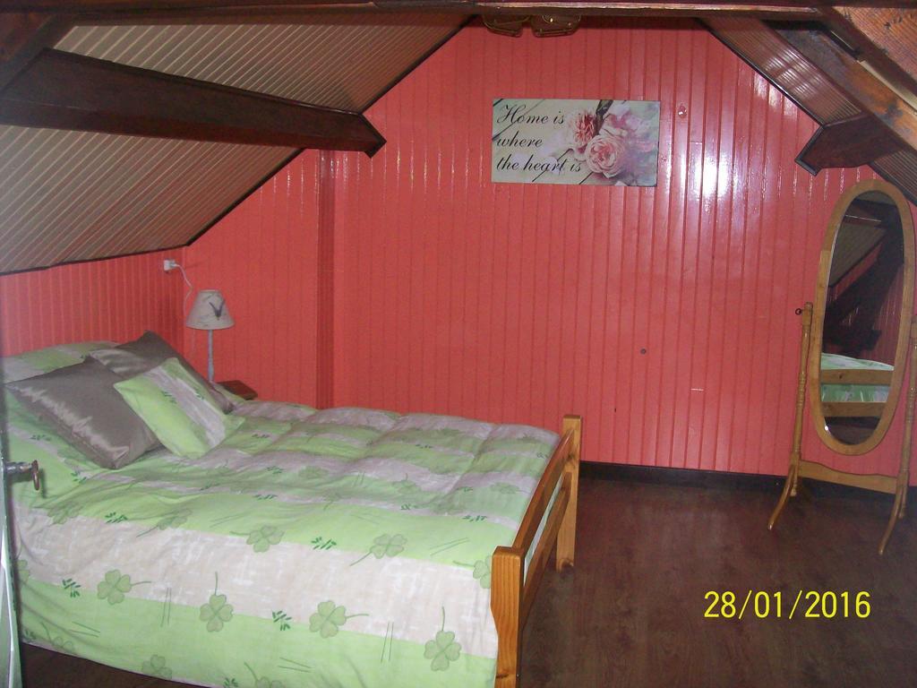 La Cle Des Champs Villa Longueval Luaran gambar
